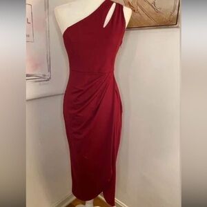 One shoulder dress- red